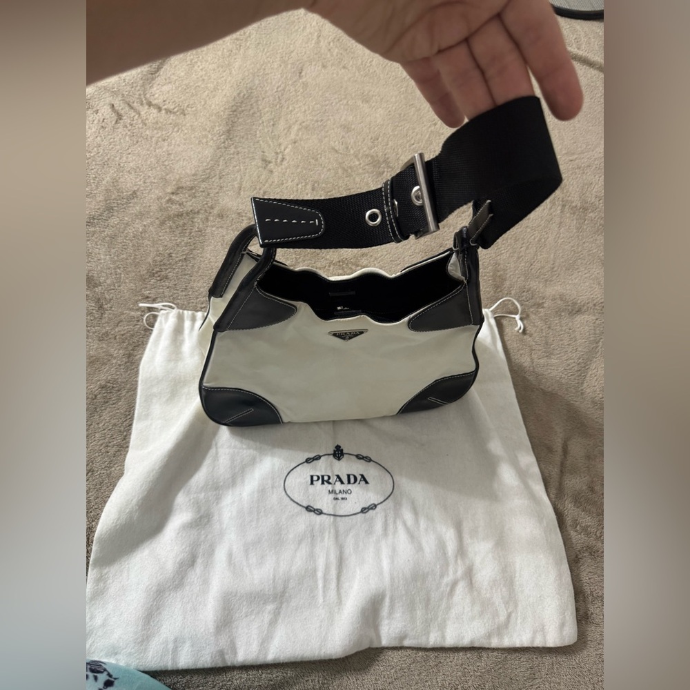 Prada Cream and Black Shoulder Bag - Picture 7 of 14